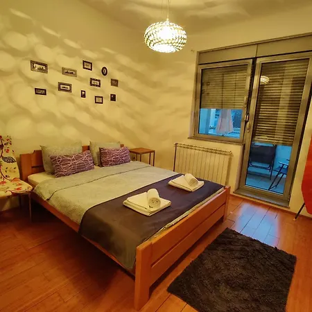 Apartamento Djurdja Apartment, Free Parking Novi Sad