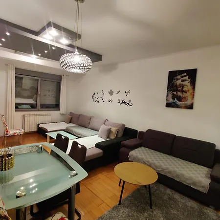 Djurdja Apartment, Free Parking * Novi Sad